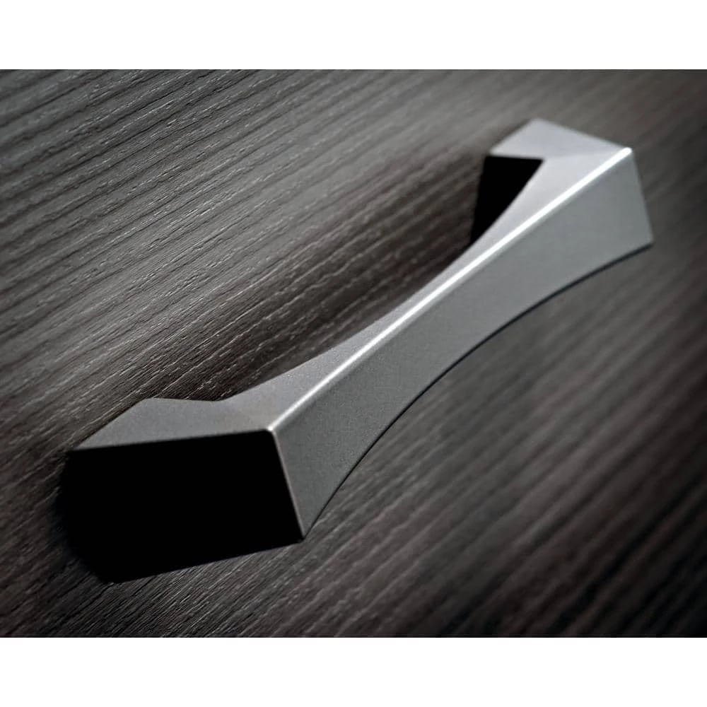 Richelieu Hardware Vivara Collection 5-1/16 in. (128 mm) Center-to-Center Brushed Nickel Contemporary Drawer Pull 6 Richelieu Hardware Vivara Collection 5-1/16 in. (128 mm) Center-to-Center Brushed Nickel Contemporary Drawer Pull - Image 4