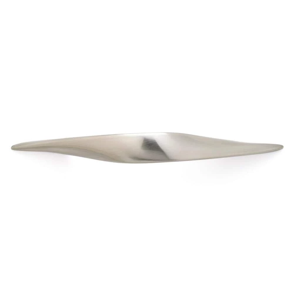 Richelieu Hardware Niagara Collection 5-1/16 in. (128 mm) Center-to-Center Brushed Nickel Contemporary Drawer Pull 4 Richelieu Hardware Niagara Collection 5-1/16 in. (128 mm) Center-to-Center Brushed Nickel Contemporary Drawer Pull - Image 2