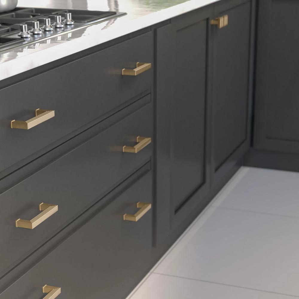 Richelieu Hardware Como Collection 3-3/4 in. (96 mm) Center-to-Center Champagne Bronze Transitional Drawer Pull 8 Richelieu Hardware Como Collection 3-3/4 in. (96 mm) Center-to-Center Champagne Bronze Transitional Drawer Pull - Image 6